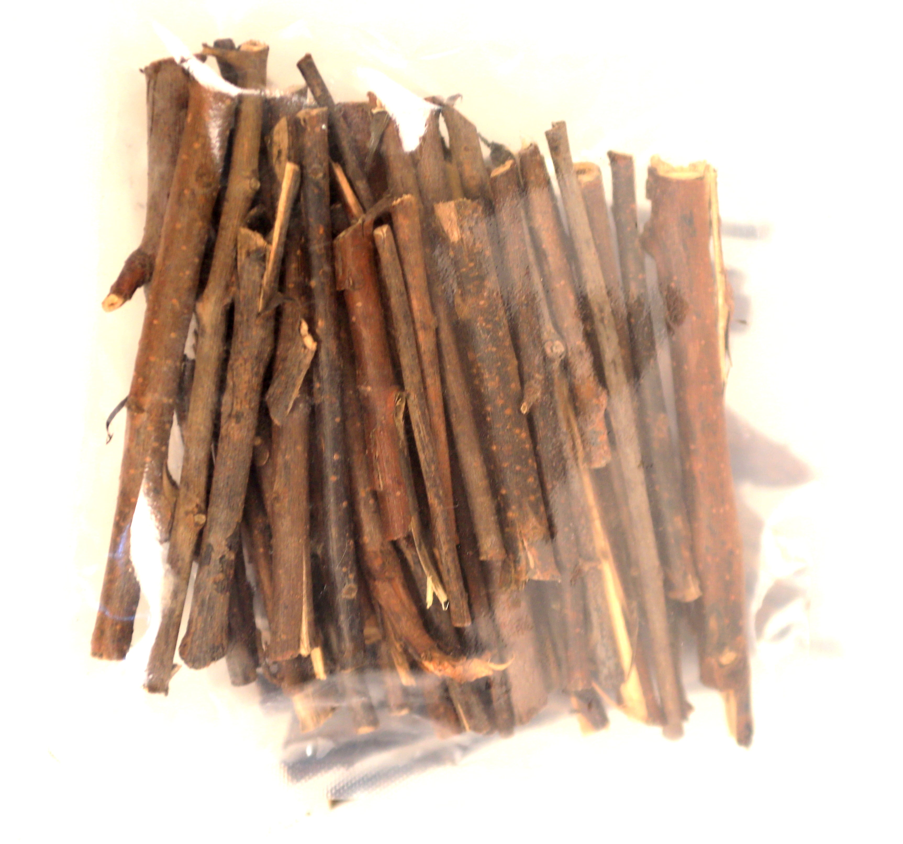 Gesho Sticks  / ጌሶ - ዕንጨይቲ