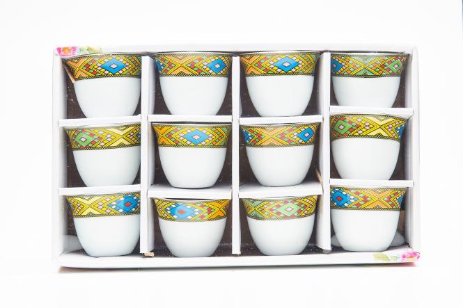 Kaffeetassen 12 Stk (ፍንጃል  12 ሓባ)